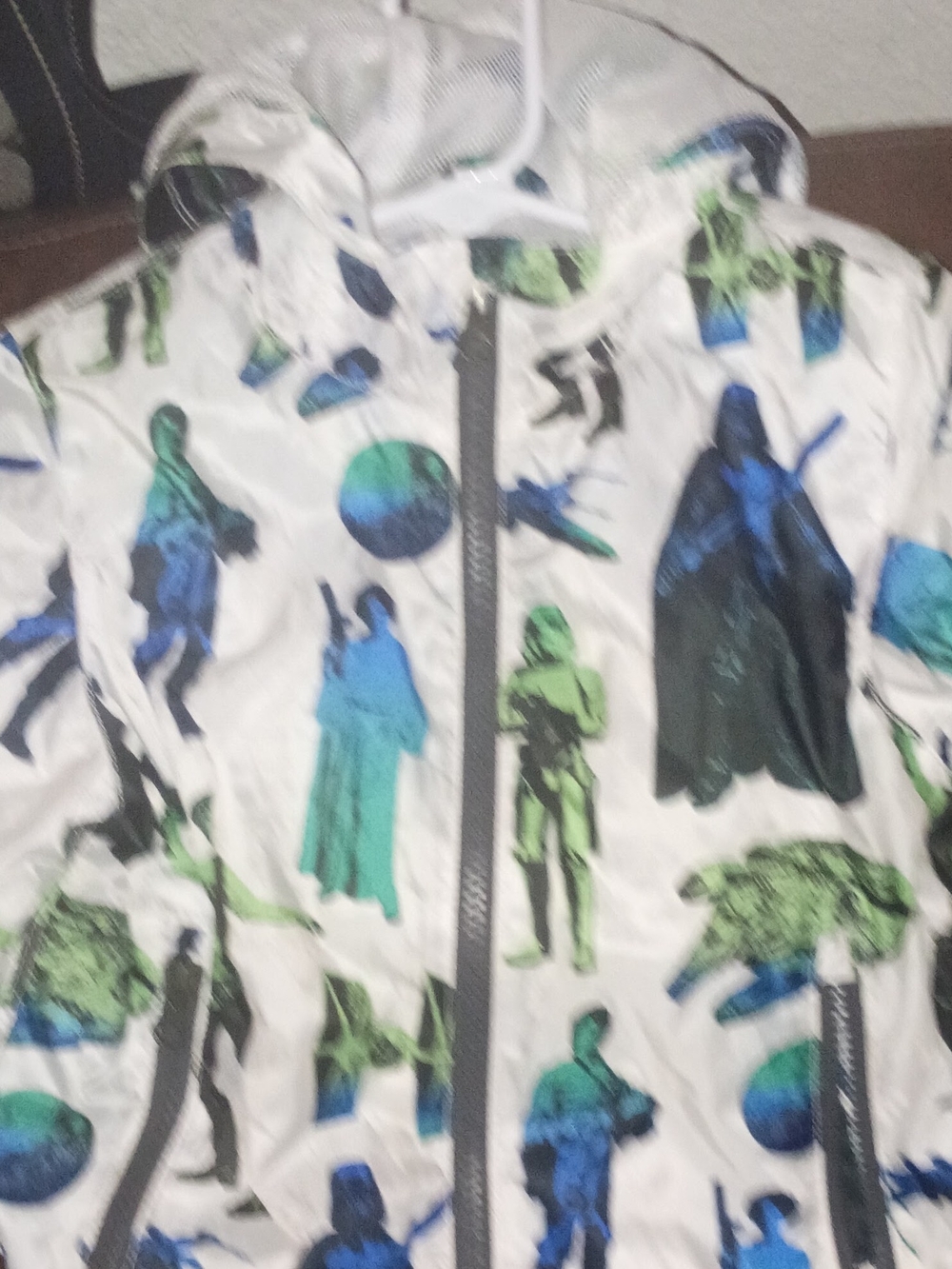 Kids GAP Star Wars White Hooded Jacket Blue & Green.